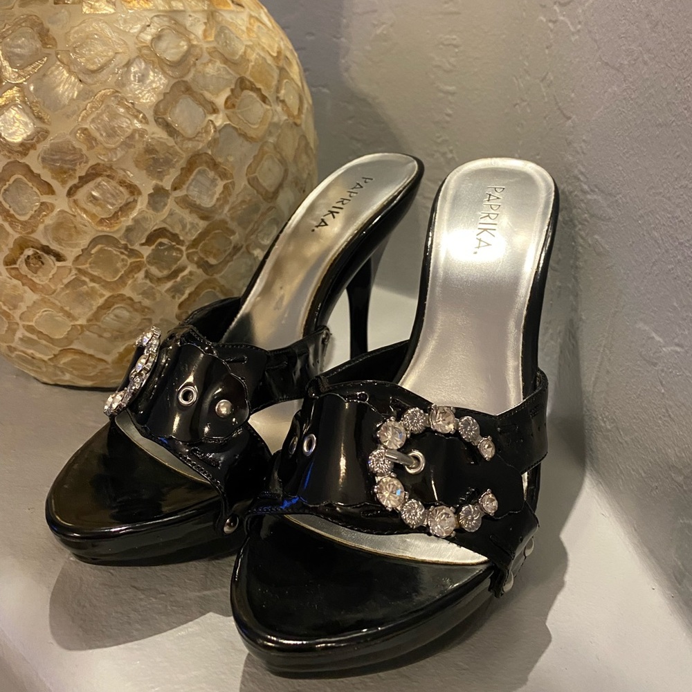 Sexy Paprika black with crystal buckle High heels! Slip ins size 6 like new.